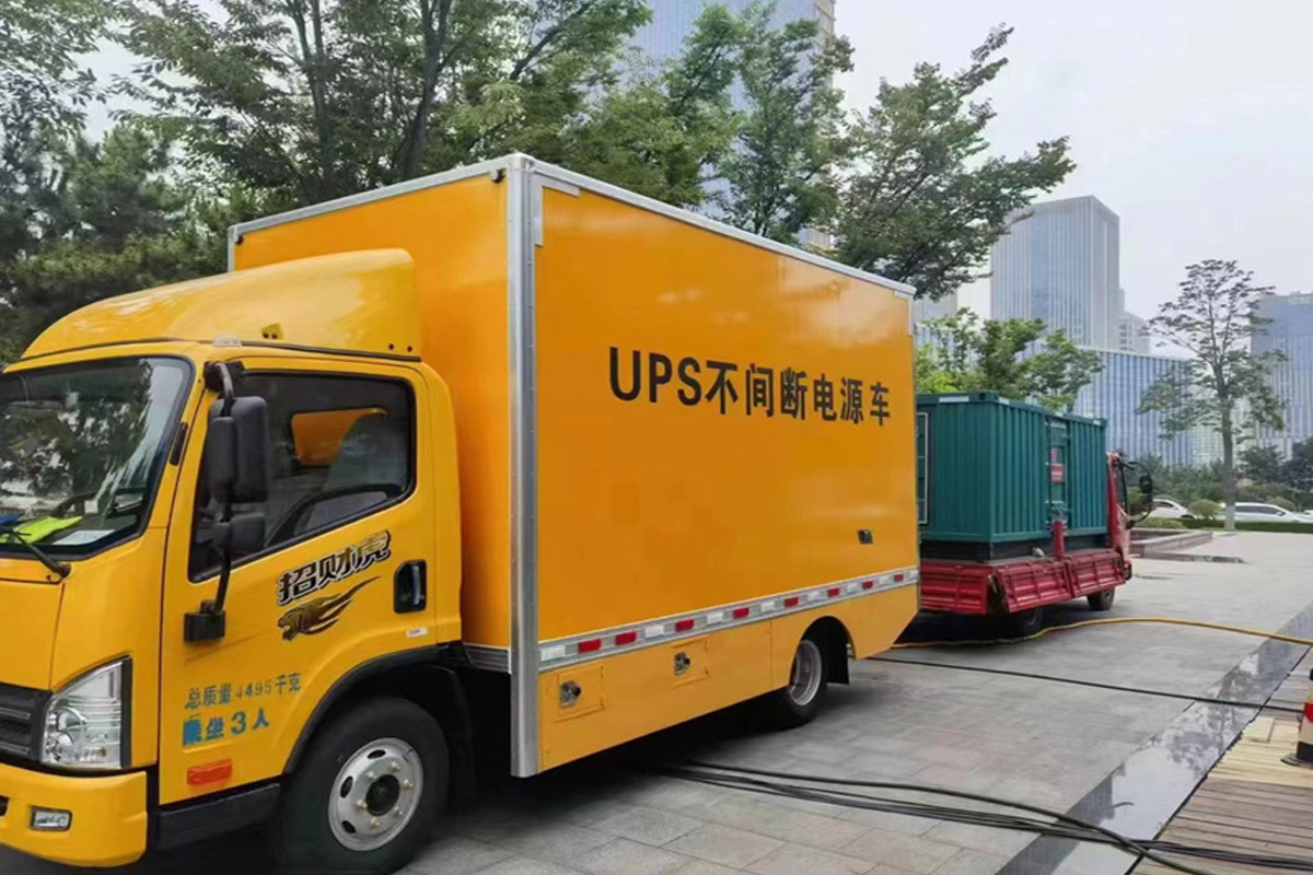 廉江发电机租赁施工现场